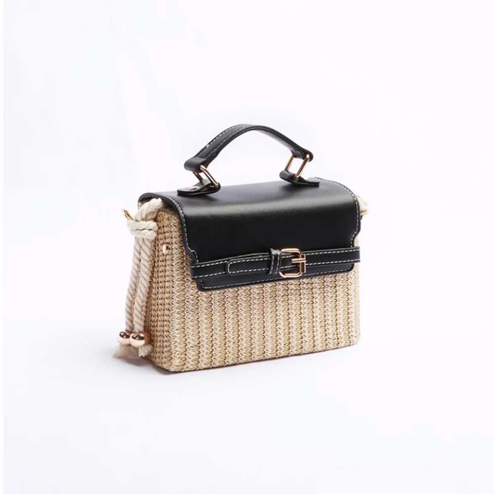 Women’s bag straw